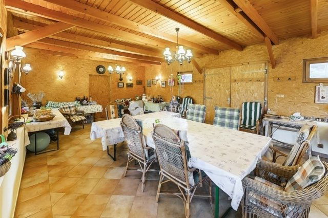 Eladó családi ház, Cibakházán 487.5 M Ft, 10 szobás