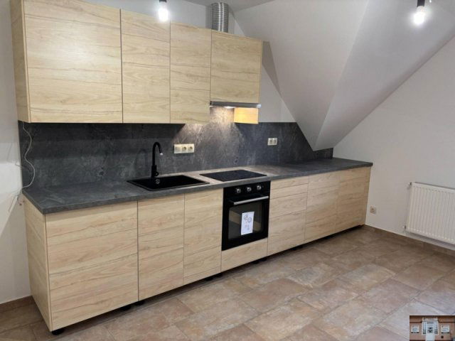 Kiadó téglalakás, albérlet, Monoron 220 E Ft / hó, 3 szobás