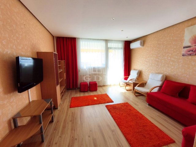 Eladó panellakás, Kecskeméten 54.5 M Ft, 2+1 szobás