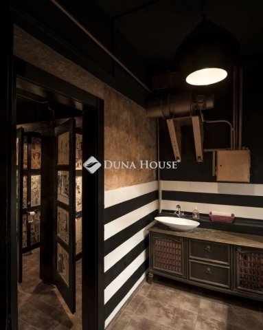 Kiadó ipari ingatlan, Budapesten, XXI. kerületben 2390 E Ft / hó