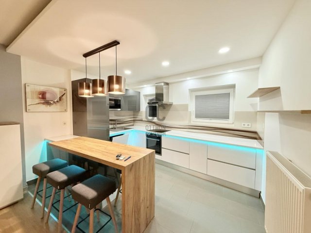 Eladó téglalakás, Budapesten, VI. kerületben 134.9 M Ft