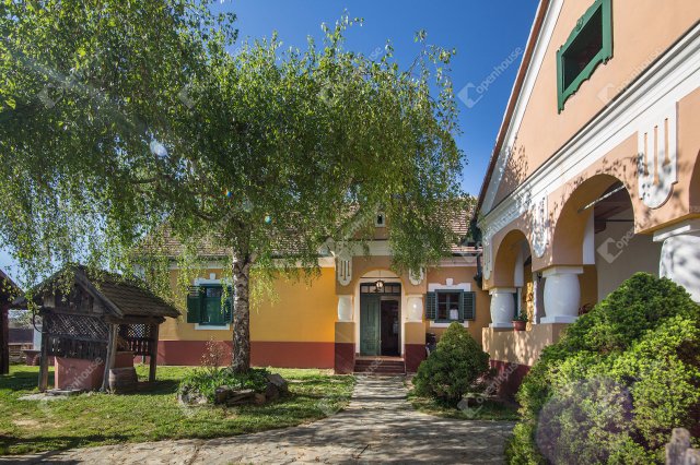 Eladó üzlethelyiség, Kondorfán 259.9 M Ft / költözzbe.hu