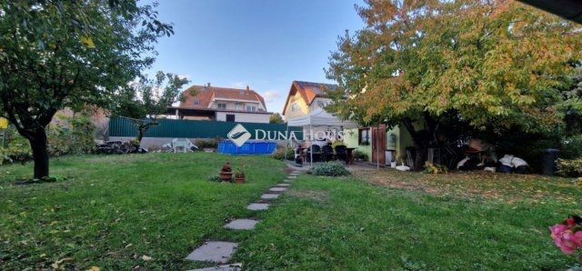 Eladó családi ház, Budapesten, XVII. kerületben 108.9 M Ft