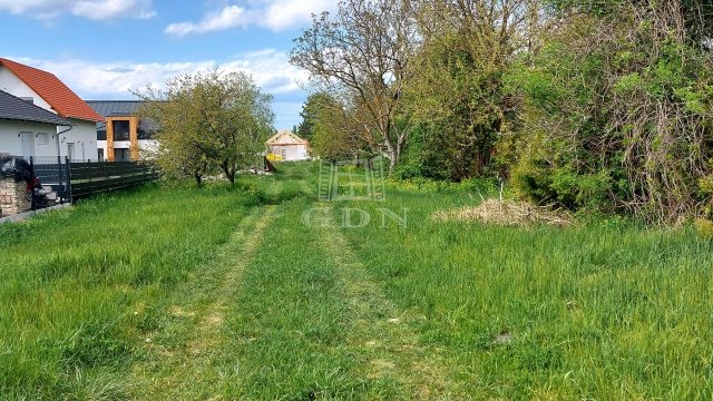 Eladó telek, Balatonkeresztúron 31.5 M Ft / költözzbe.hu