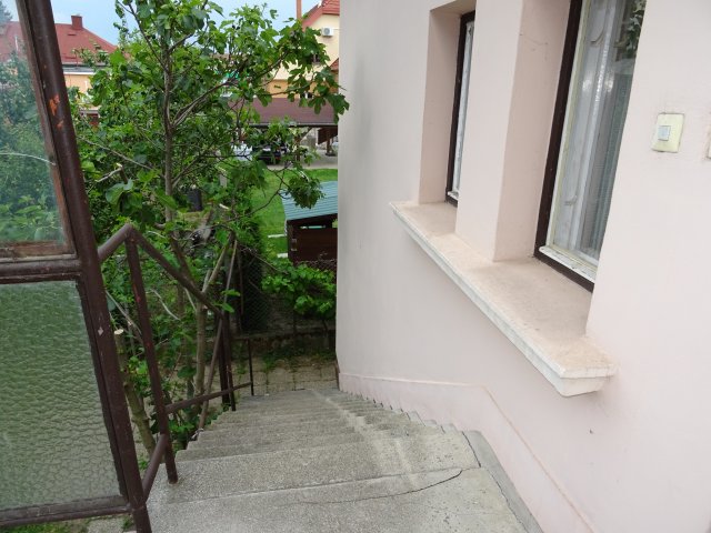 Eladó családi ház, Szombathelyen 59.9 M Ft, 6 szobás
