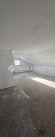 Eladó családi ház, Ócsán 79.5 M Ft, 7 szobás