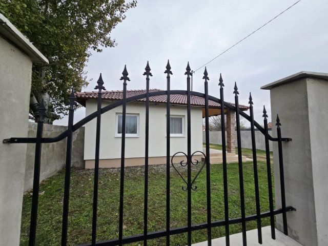 Eladó családi ház, Siófokon 74.9 M Ft, 4 szobás