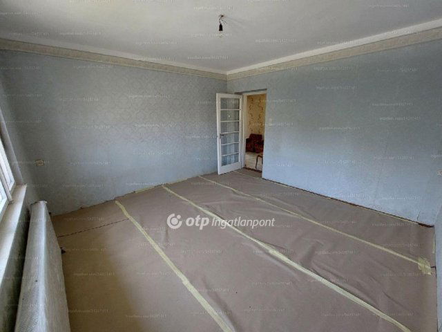 Eladó családi ház, Jászberényben 44.2 M Ft, 4+1 szobás