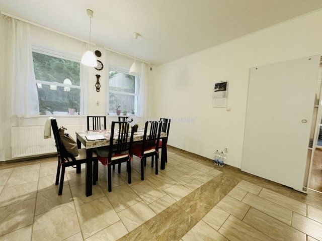 Eladó családi ház, Pilismaróton 105.245 M Ft, 5 szobás