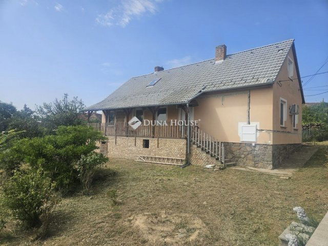 Eladó családi ház, Pécsváradon 47 M Ft, 3 szobás