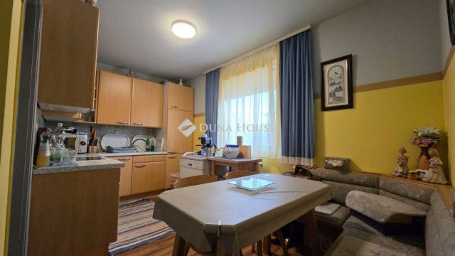 Eladó családi ház, Szombathelyen 65 M Ft, 2 szobás