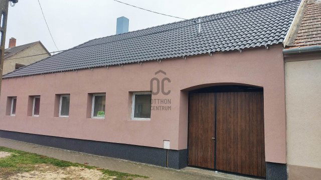 Eladó családi ház, Jánosházán 27 M Ft, 3 szobás