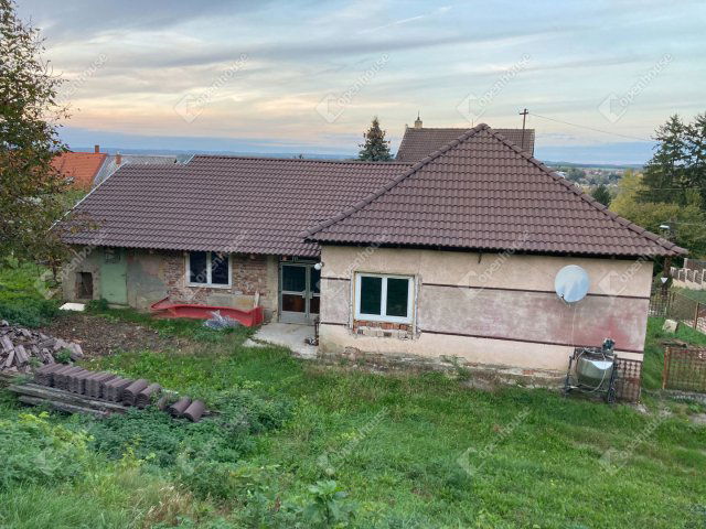 Eladó családi ház, Zalaegerszegen 23.9 M Ft, 3 szobás