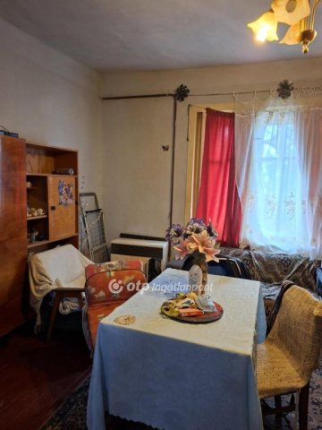 Eladó családi ház, Pocsajon 8.5 M Ft, 2 szobás