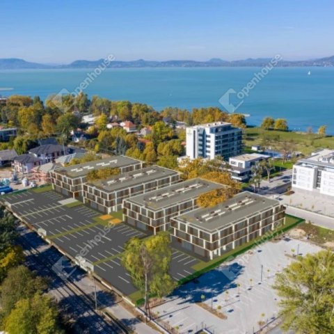 Eladó téglalakás, Balatonlelleén 69.99 M Ft, 2 szobás