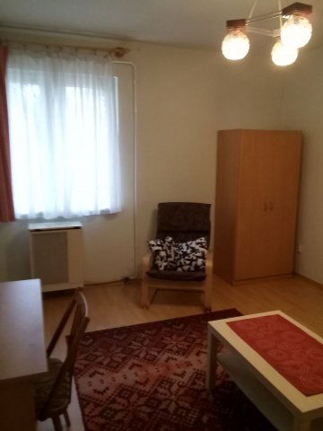 Kiadó téglalakás, albérlet, Debrecenben 210 E Ft / hó, 2 szobás