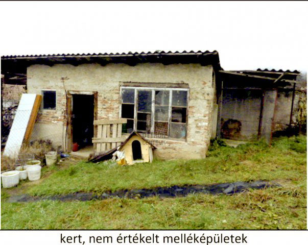 Eladó családi ház, Pilisszántón 87.9 M Ft, 6 szobás