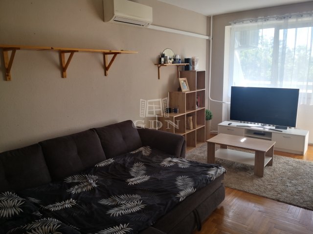Eladó panellakás, Budapesten, XI. kerületben 52.5 M Ft, 1 szobás