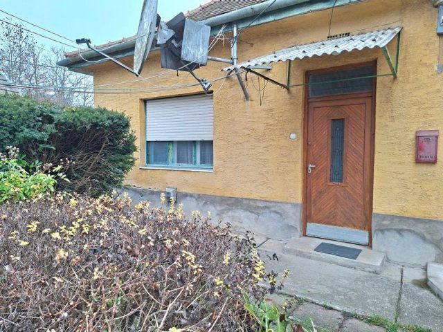 Eladó téglalakás, Biatorbágyon 53.5 M Ft, 2 szobás