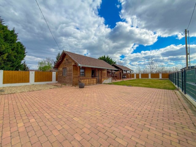 Eladó nyaraló, Dunavarsányban 66.9 M Ft, 2 szobás