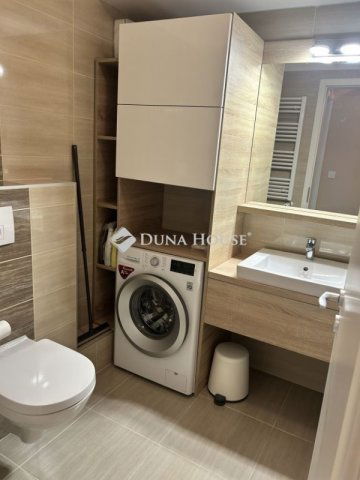 Eladó téglalakás, Budapesten, XIII. kerületben 154.9 M Ft