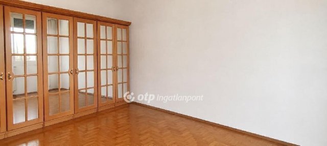 Eladó panellakás, Budapesten, XXI. kerületben 65.9 M Ft