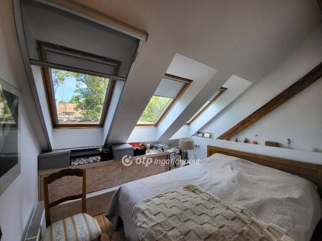 Eladó téglalakás, Budapesten, II. kerületben 165 M Ft