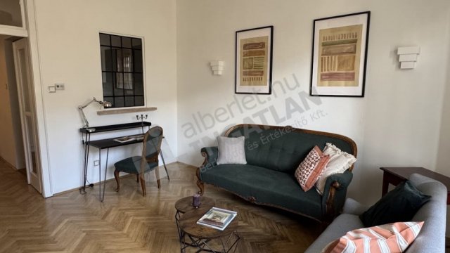 Kiadó téglalakás, albérlet, II. kerületben, Bajvívó utcában