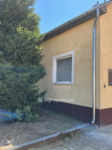 Eladó családi ház, Nagykállóban 40.9 M Ft, 4 szobás