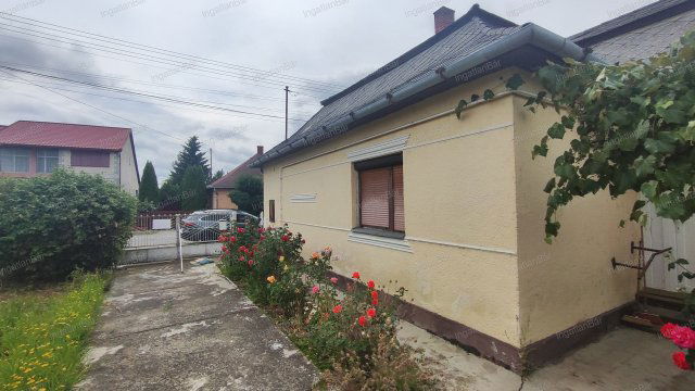 Eladó családi ház, Fehérgyarmaton 27 M Ft, 4 szobás
