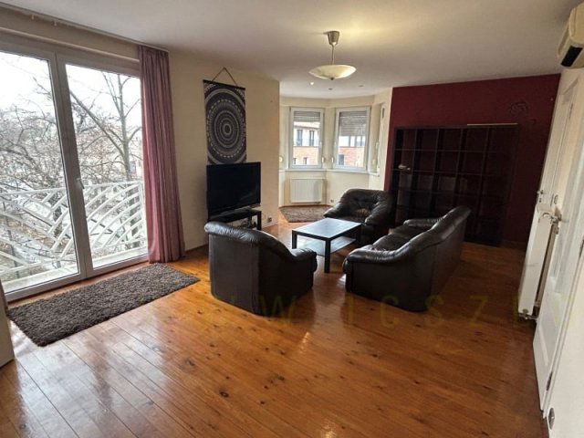 Eladó téglalakás, Szegeden, Béke utcában 77.4 M Ft, 2 szobás