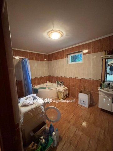 Eladó családi ház, Mohácson 125 M Ft, 3 szobás