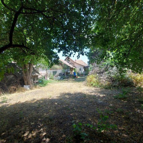 Eladó családi ház, Szigetszentmiklóson 66.99 M Ft, 4 szobás