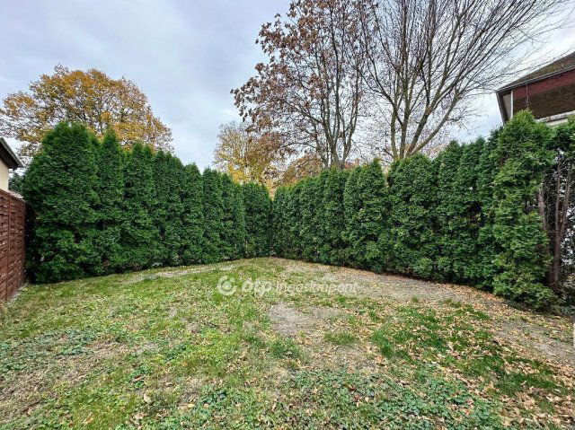 Eladó téglalakás, Budapesten, III. kerületben 132.4 M Ft