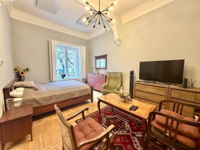 Eladó téglalakás, Budapesten, XIII. kerületben 97 M Ft, 1 szobás