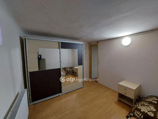 Eladó családi ház, Kiskőrösön 14.99 M Ft, 3 szobás