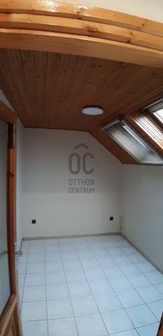 Eladó családi ház, Budapesten, III. kerületben 140 M Ft