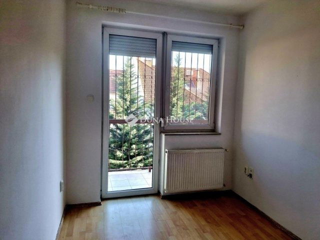 Eladó téglalakás, Budapesten, XIV. kerületben 72.9 M Ft