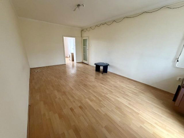 Eladó téglalakás, Vácon 58 M Ft, 2 szobás