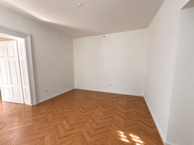 Eladó téglalakás, II. kerületben, Rókushegyi lépcsőn