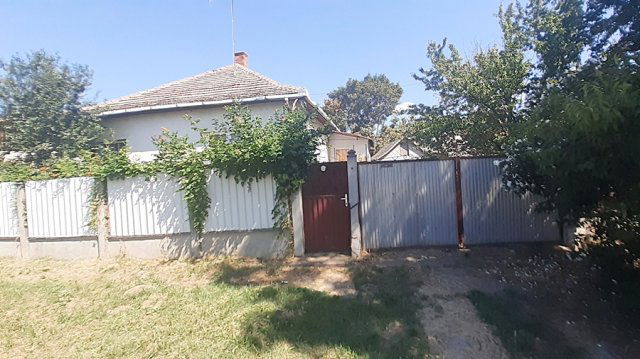 Eladó családi ház, Derecskén 38.5 M Ft, 4 szobás