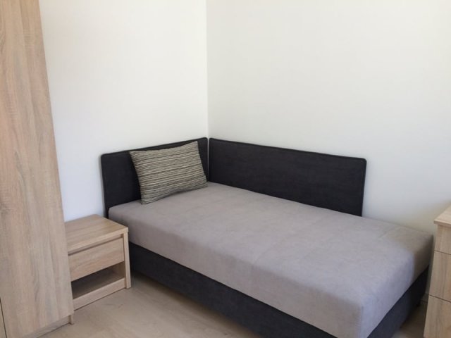 Kiadó téglalakás, albérlet, Pécsett, József Attila utcában