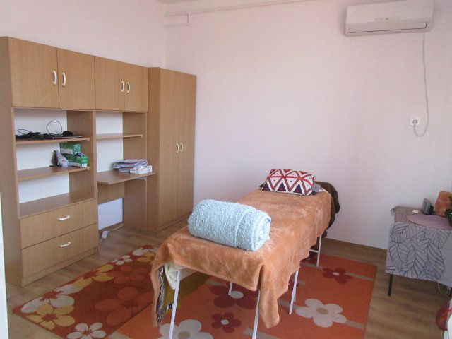 Kiadó családi ház, albérlet, Debrecenben 350 E Ft / hó