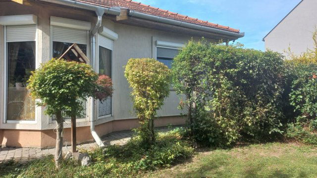 Eladó családi ház, Nagykovácsiban, Nagyszénás utcában 173 M Ft