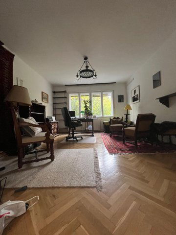 Kiadó téglalakás, albérlet, XII. kerületben, Orbánhegyi úton