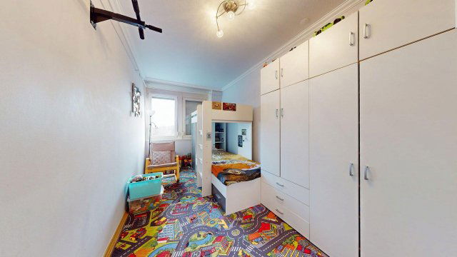 Eladó téglalakás, Szombathelyen 63.9 M Ft, 4 szobás