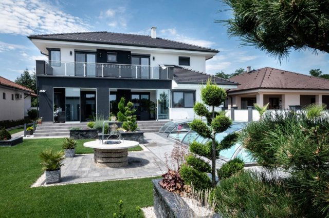 Eladó családi ház, Nyíregyházán 430 M Ft, 5 szobás