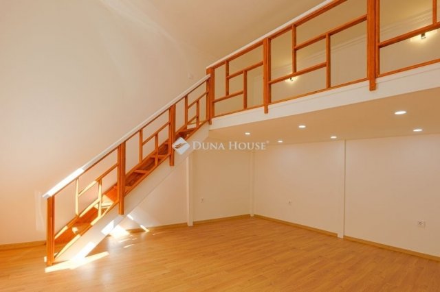 Eladó téglalakás, Budapesten, IX. kerületben 61.9 M Ft, 1 szobás