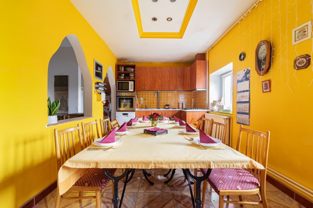 Eladó családi ház, Szigetmonostorban, Estike utcában 105 M Ft