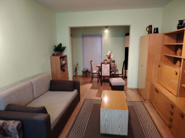 Eladó panellakás, Székesfehérvárott 49 M Ft, 2 szobás